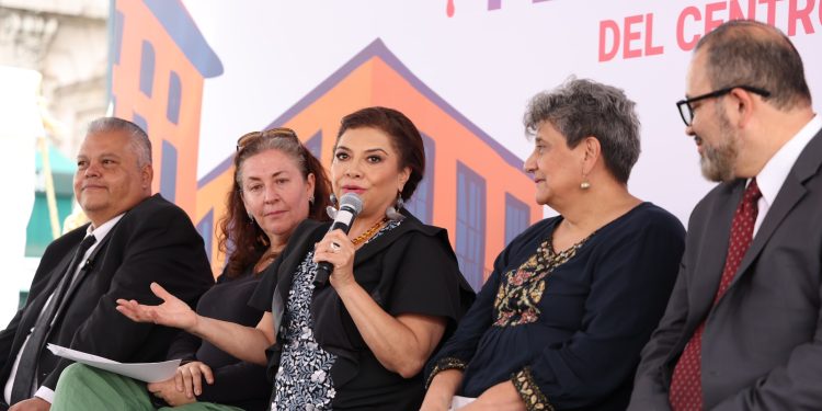 Inaugura Clara Brugada la Séptima Edición de la Feria de los Barrios del Centro Histórico; anuncia recuperación de esta Zona Patrimonial