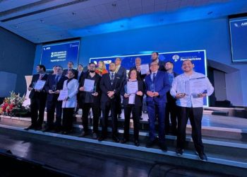 Premian a la UPY por su contribución a la ciberseguridad en México