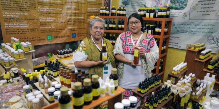 Más de 15 mil visitantes recibe la Semana Yucatán en México en su primer fin de semana
