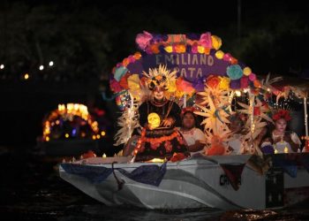 Celestún se viste de tradición y cultura con el primer Festival de las Ánimas