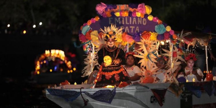Celestún se viste de tradición y cultura con el primer Festival de las Ánimas