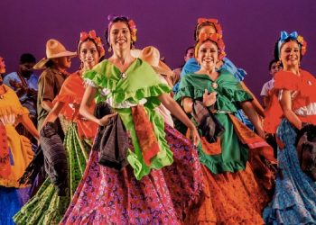 Prevé Cultura más de 10 mil asistentes en el Festival Ceiba 2025