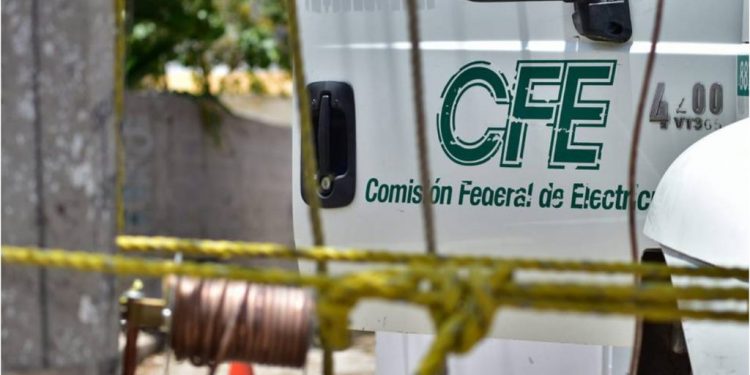 Tabasco destinará 457 millones de pesos en convenio con CFE para subsidiar electricidad