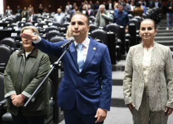 Hernando Castañeda Córdova se incorpora como diputado federal en la LXVI Legislatura