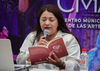 «La Mujer en las Letras» Brilla en Mazatlán con Poesía y Pasión
