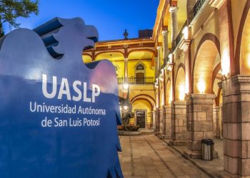 Estudiantes Exigen Justicia en la UASLP tras Supuesta Violación