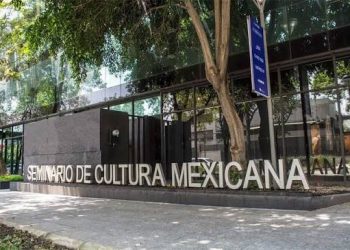 50 Años de Poesía Viva: Voces Contemporáneas en el Seminario de Cultura Mexicana