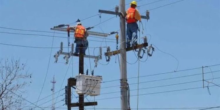 Buscan homologar tarifas eléctricas en Quintana Roo