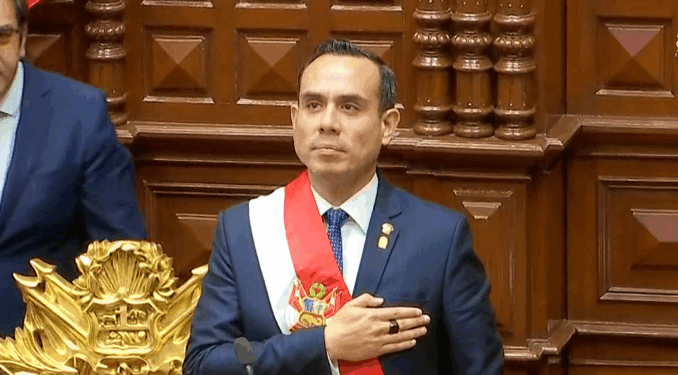 José Jerí asume la presidencia de Perú tras la destitución de Dina Boluarte