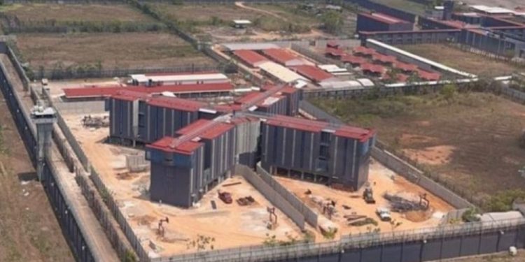 Trasladan a 152 reos al penal de Huimanguillo: SSPC Tabasco