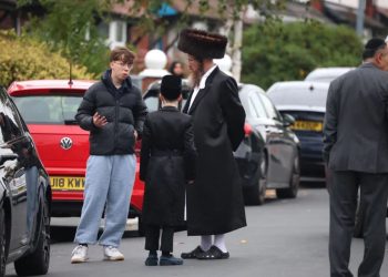 Tres muertos tras ataque a una sinagoga en Manchester