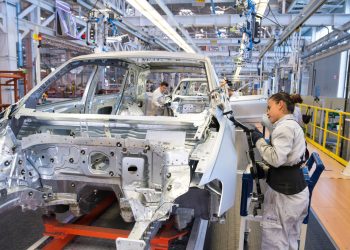 Honda detiene temporalmente su producción de autos en México por falta de componentes