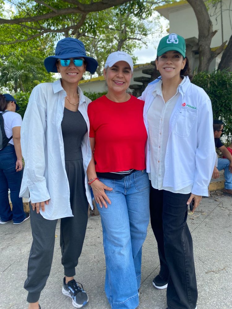 Ale Balderas encabeza campaña de reforestación en El Country