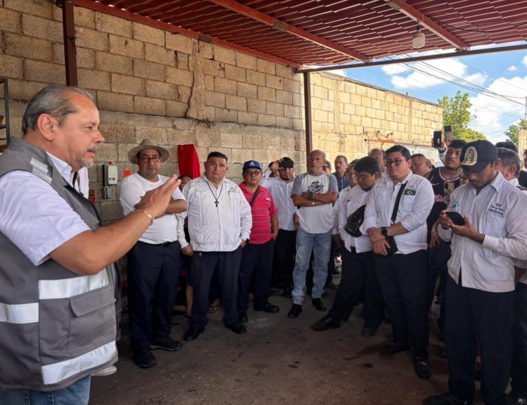 Jacinto Sosa y Javier Quintal dejan sin transporte a meridanos, intereses económicos, negocios bajo la mesa y corrupción