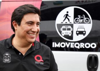 Rafael Hernández Kotasek desfalcó el “Va y Ven” con miles de millones, hoy se protege en Quintana Roo operando un desfalco similar, va por recursos municipales de multas de tránsito, la extorsión su finalidad