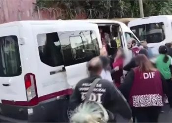 Rescatan en CDMX a 35 menores de edad en albergue tras operativo por presunta violación