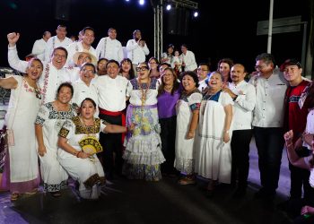 Más de cuatro mil personas desfilan con orgullo para celebrar a Campeche