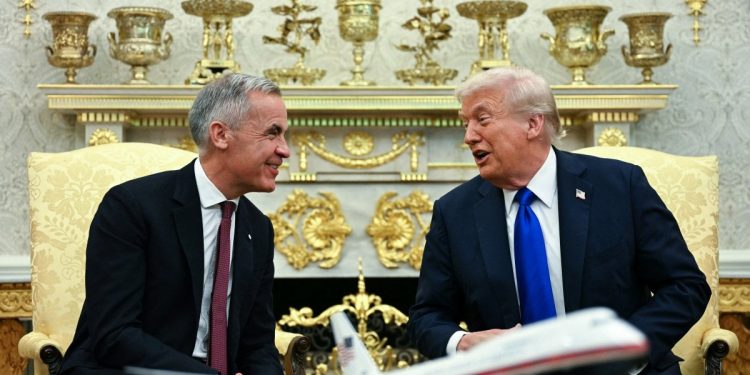 Trump considera reemplazar el T-MEC por acuerdos bilaterales