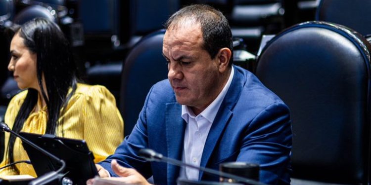 Morena obliga a diputados a asistir a sesiones tras polémica de Cuauhtémoc Blanco