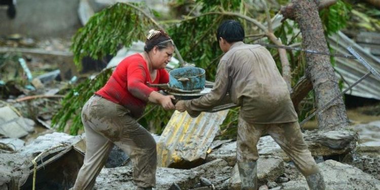 Más de 100 localidades siguen incomunicadas en cinco estados tras las lluvias