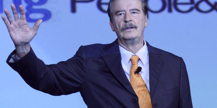 Vicente Fox revela que recibe insultos constantes en redes sociales
