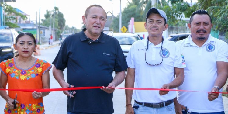 Nivardo Mena la cara de la corrupción, el saqueo lo define, en contubernio con sus parientes y socios