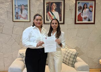 Ana Paty Peralta nombra a nueva titular de comunicación social