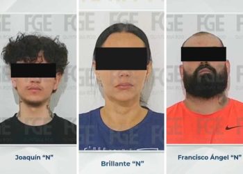 Caen tres presuntos tratantes en Playa del Carmen; rescatan a mujeres colombianas víctimas de explotación sexual