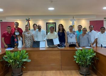 SEDUC y Vía Educación firman convenio para fortalecer el desarrollo académico en Campeche