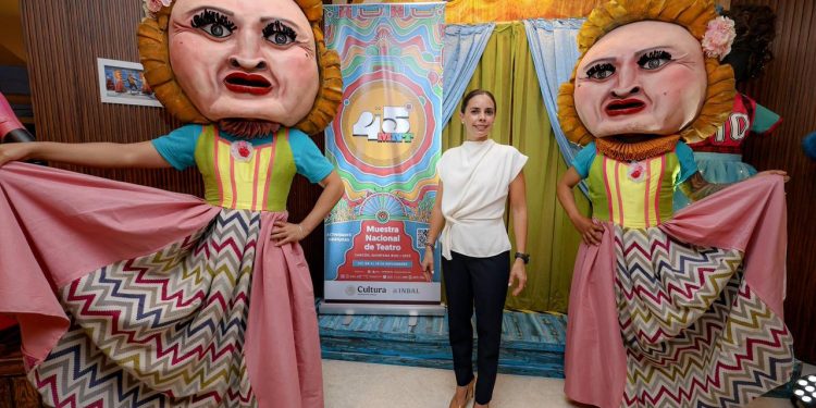 Cancún celebra el cierre histórico de la 45 muestra nacional de teatro: Ana Paty Peralta