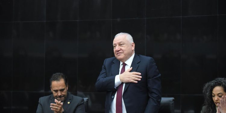 RAFAEL MARÍN SE COLOCA COMO LA ÚNICA PROPUESTA