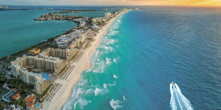 Quintana Roo concentra casi la mitad del turismo internacional que llega a México