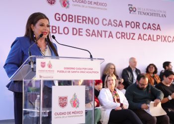 El pueblo de Santa Cruz Acalpixca se transformará con mejor iluminación, obras y seguridad, anuncia Clara Brugada