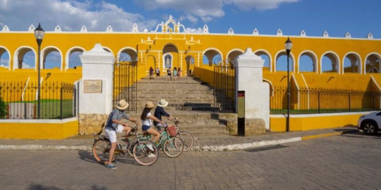 Yucatán promueve su riqueza cultural y comunitaria en el Tianguis Nacional de Pueblos Mágicos