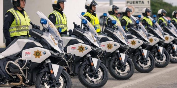 Yucatán refuerza su modelo de seguridad con nuevas motocicletas patrulla