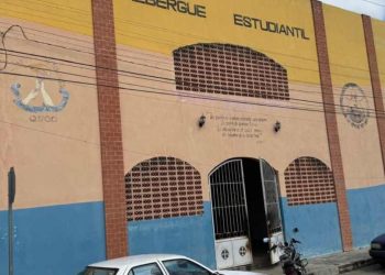 Estudiantes protestarán contra CFE por presunto cobro excesivo en albergue