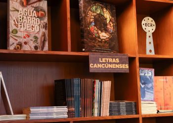 Cancún celebra su primera Feria del Libro Teatral con más de mil títulos