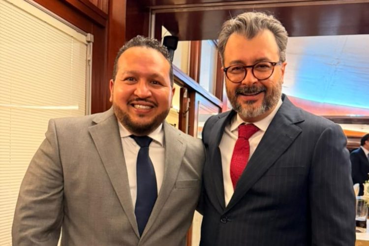 El Magistrado Presidente del TEQROO asiste a la Sesión Solemne de inicio de funciones del Presidente del TEPJF