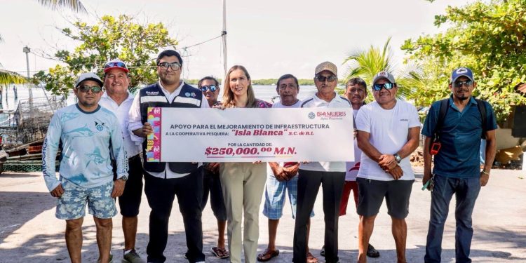 Atenea Gómez Ricalde derrocha dinero público en promoción personal fuera de Isla Mujeres, ahora quiere ser gobernadora