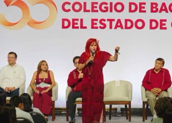 Celebran 35 años del Cobacam con emotiva ceremonia encabezada por la gobernadora Layda Sansores