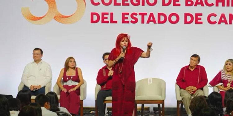 Celebran 35 años del Cobacam con emotiva ceremonia encabezada por la gobernadora Layda Sansores