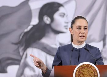 Sheinbaum condena que opositores “se sirvan” del homicidio de Carlos Manzo