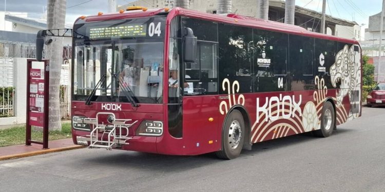 Vecinos de Siglo XXI reconocen mejoras del Ko’ox, pero exigen eliminar transbordos