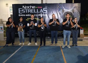 Portomorelenses disfrutan la Noche de las Estrellas 2025