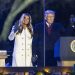 Trump y Melania encienden el árbol navideño de la Casa Blanca