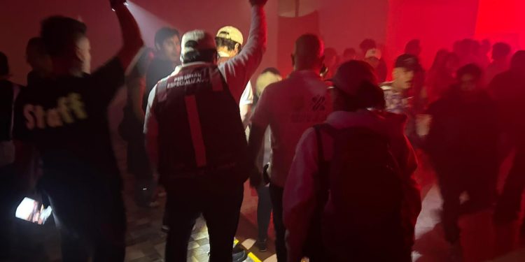 Gobierno Capitalino detiene evento masivo clandestino y fortalece seguridad nocturna en la ciudad