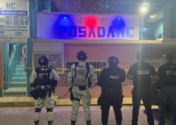 Cateo revela cámaras ocultas dentro de habitaciones de un motel en Quintana Roo