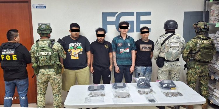 Detienen a seis presuntos narcomenudistas en operativos realizados en Puerto Morelos y Chetumal