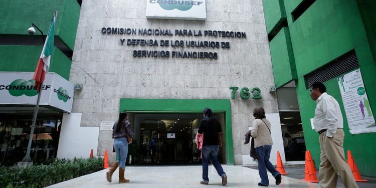 CONDUSEF suspende atención presencial por periodo vacacional