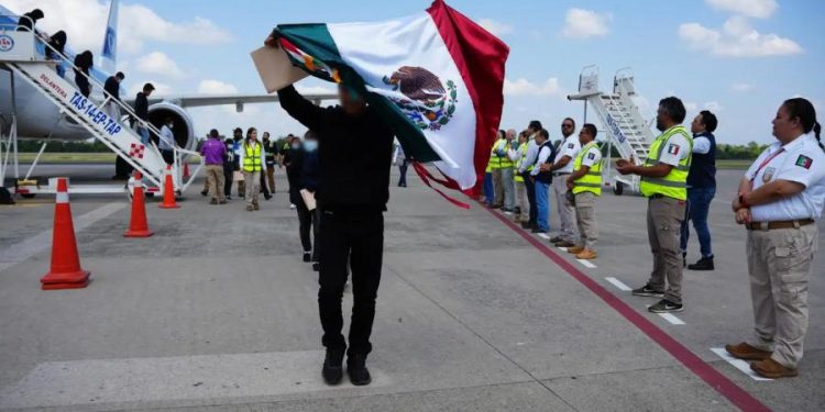Más de 145 mil mexicanos han sido repatriados de EE. UU. durante el año, informa Segob